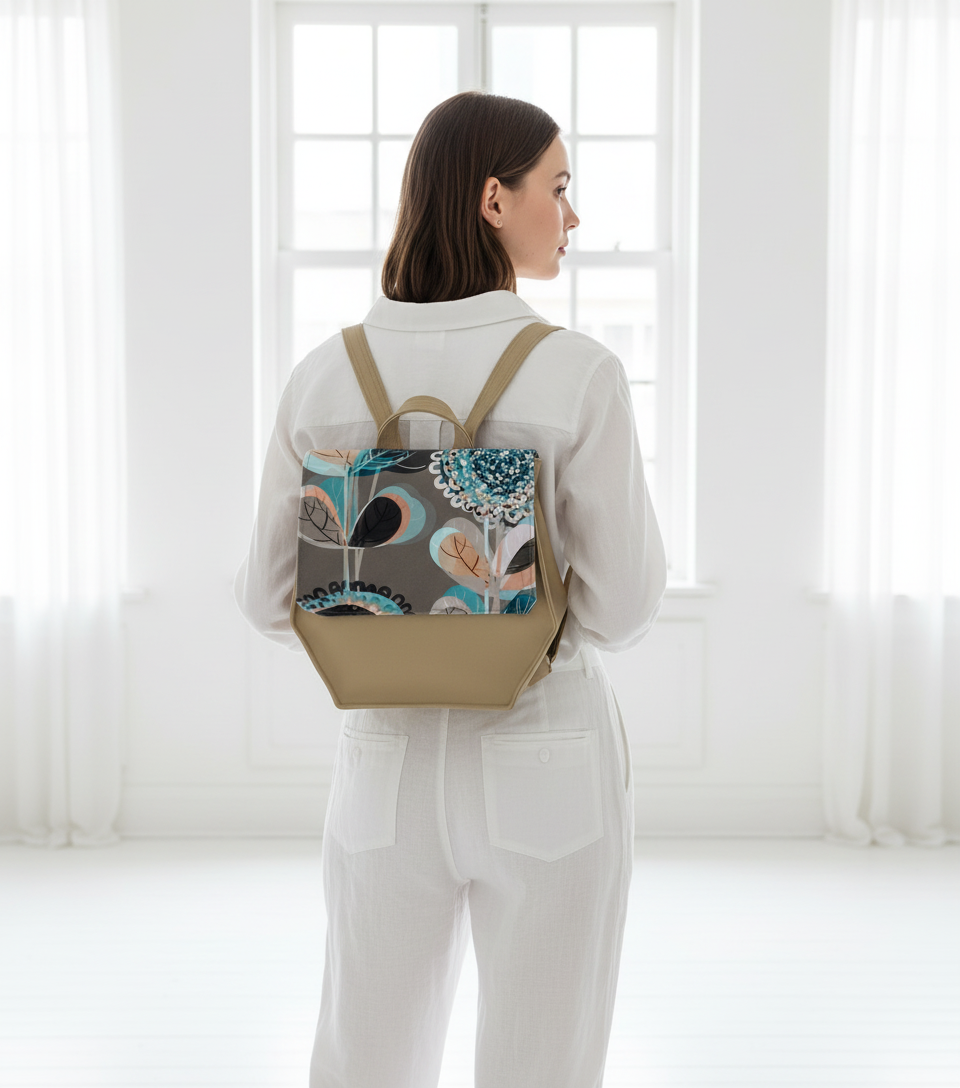 Bardo backpack honey cell - Blue flowers  33.23 €