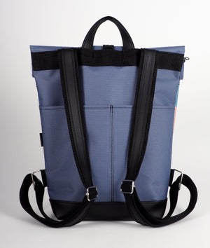 Bardo roll backpack - Blue geometric / 45.50 €