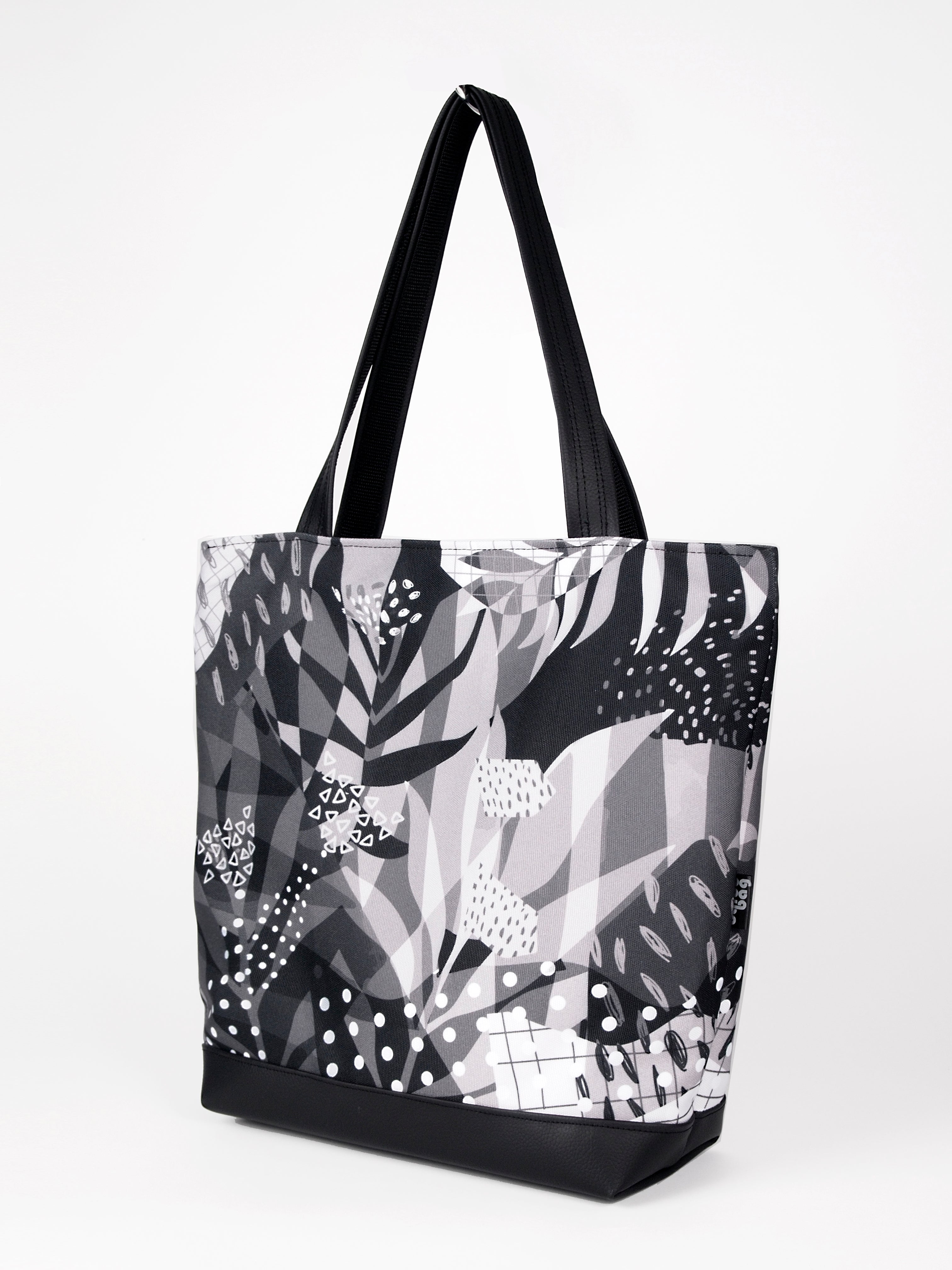 Bardo large tote bag - Secret garden - Premium large tote bag from Bardo bag - Just lvabstract, art bag, black, floral, flower, geometric abstraction, gift, green, handemade, large, nature, pink, purple, red, tablet, tote bag, tulips, vegan leather, woman, work bag80! Shop now at BARDO ART WORKS