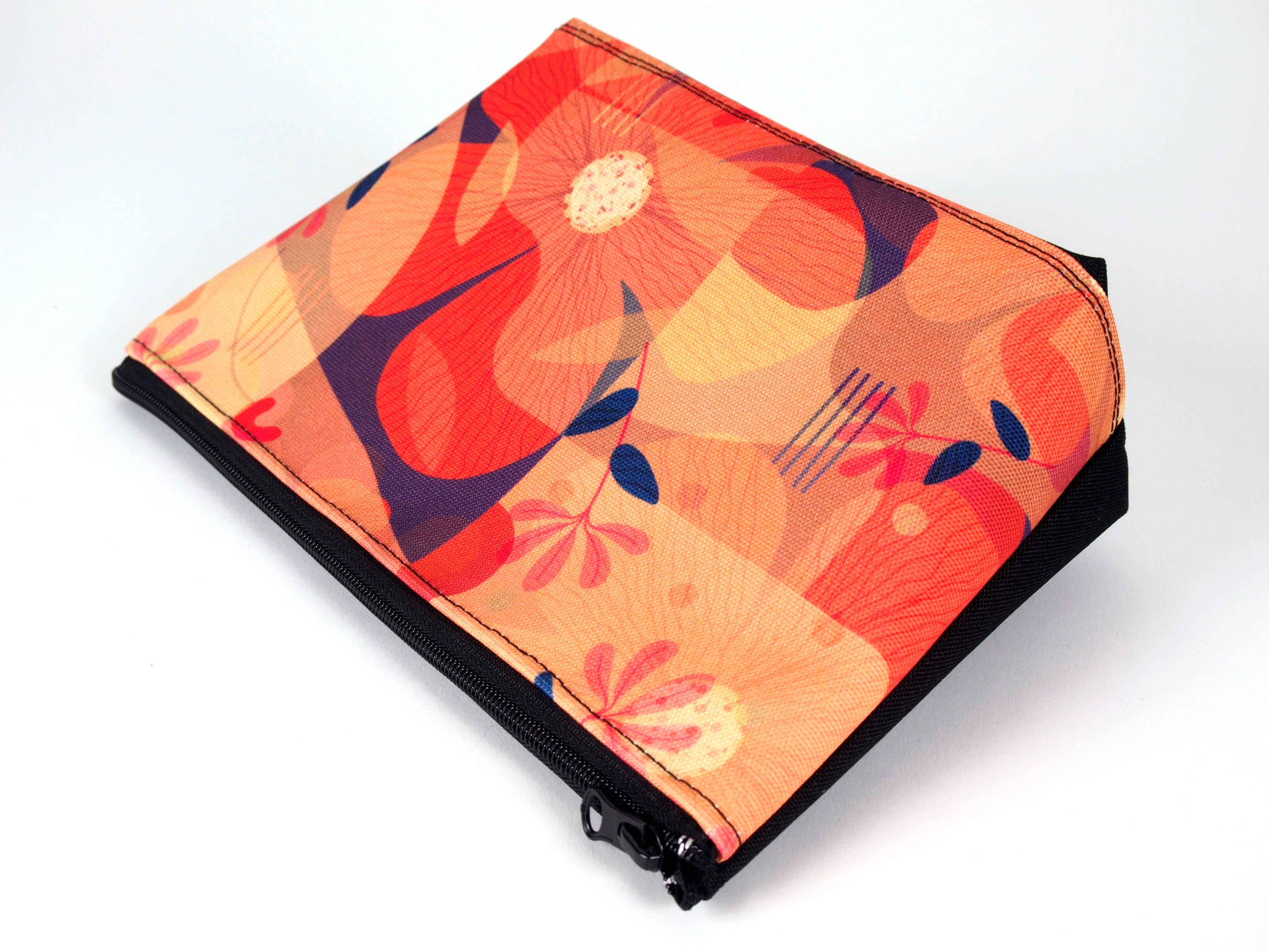 Несесер Bardo medium - Orange flowers - Premium несесер from BARDO ART WORKS - Just lvabstract, black, canvas, floral, flower, forest flowers, gift, handemade, leaves, nature, Secret garden, water proof, woman18! Shop now at BARDO ART WORKS